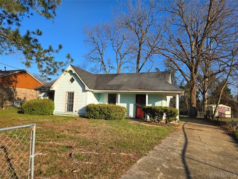 Photo of 1024 N Gap Loop, Montgomery, AL 36110 (MLS # 583804)