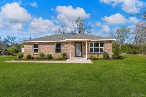 Photo of 988 Sandy Ridge Road, Prattville, AL 36067 (MLS # 588256)