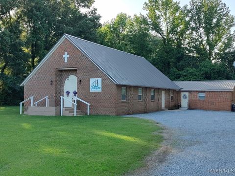 Photo of 55 Red Eagle Road, Montgomery, AL 36110 (MLS # 577334)