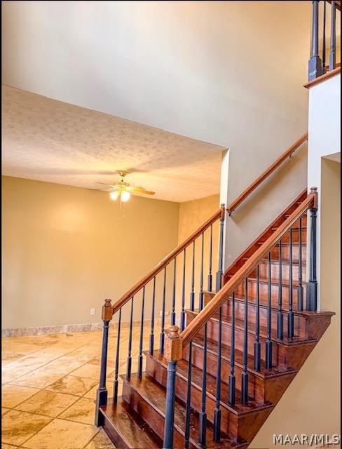 521 NEW BINGHAM Drive - Photo 4