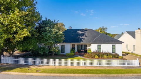 Photo of 8108 Oak Alley, Montgomery, AL 36117 (MLS # 591625)