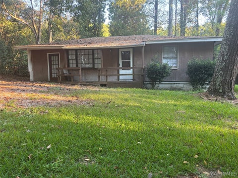 Photo of 506 Green Street, Wetumpka, AL 36092 (MLS # 590978)