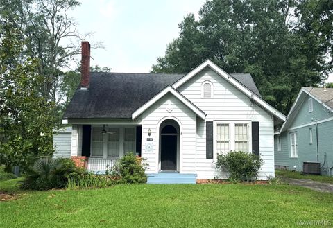 Photo of 3136 Montezuma Road, Montgomery, AL 36106 (MLS # 587117)