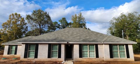 Photo of 55 Third Street, Wetumpka, AL 36092 (MLS # 580890)