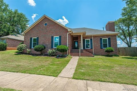 Photo of 1665 Prairie Lane, Montgomery, AL 36117 (MLS # 584961)