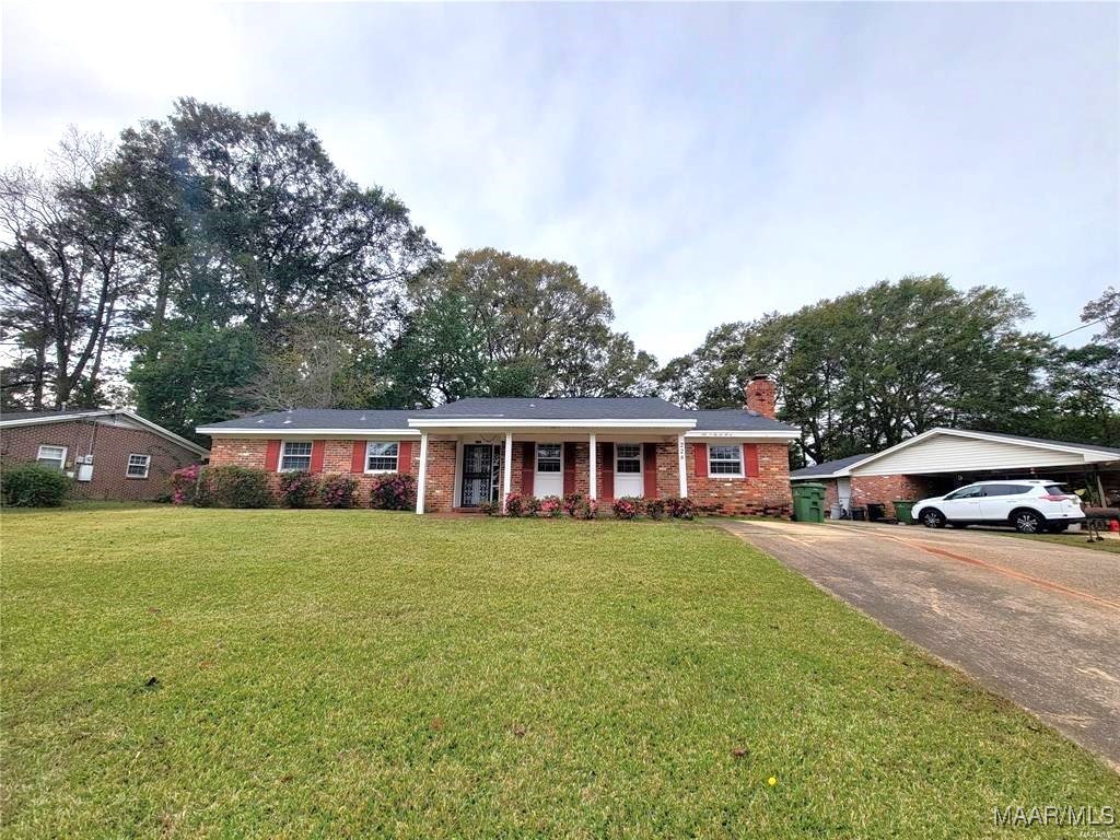 Photo 1 of 11 — 228 Bellehurst Drive, Montgomery, AL 36109