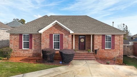 Photo of 1944 Regent Road, Prattville, AL 36066 (MLS # 581742)