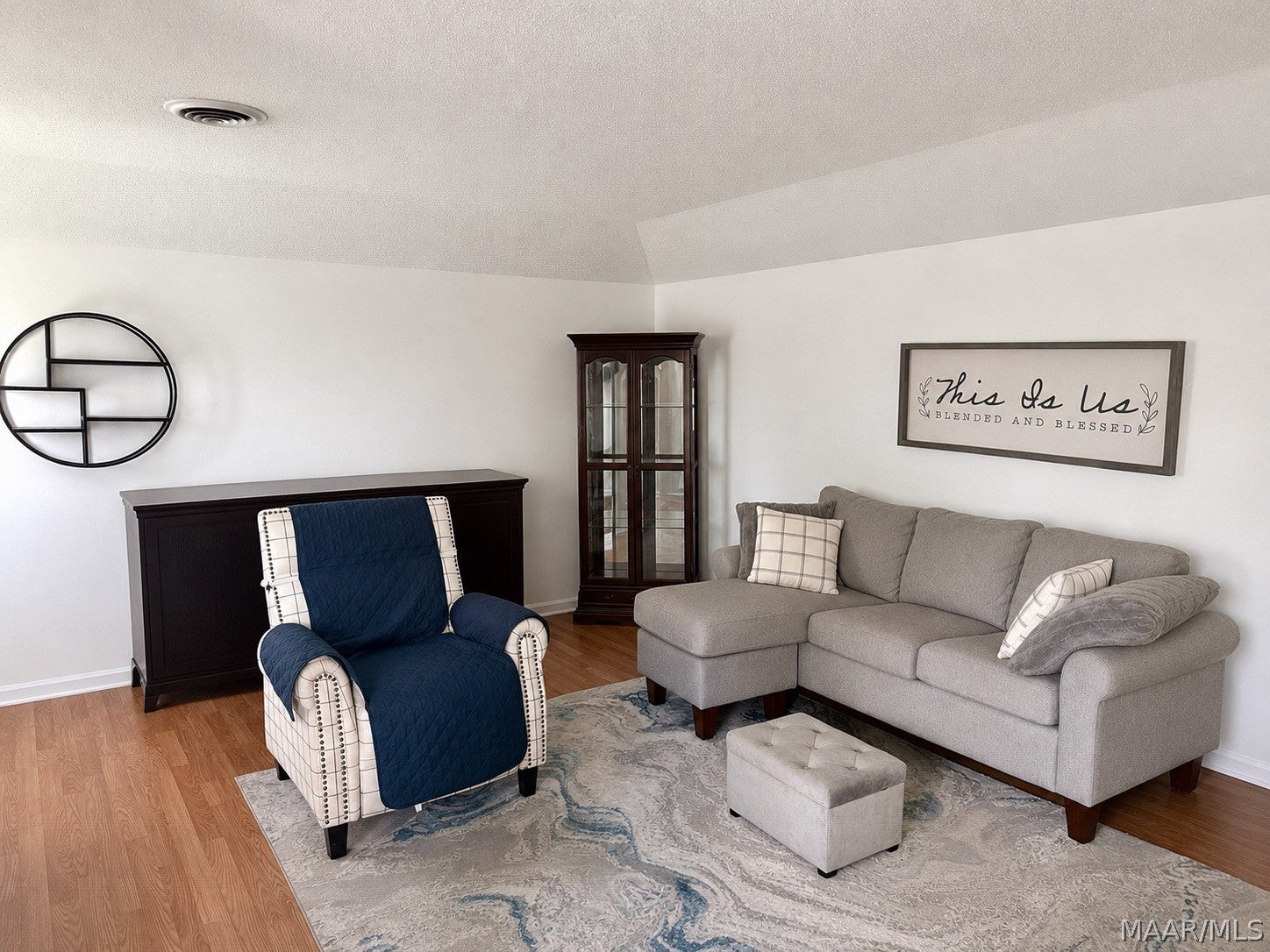 707 Auburn Street - Photo 2