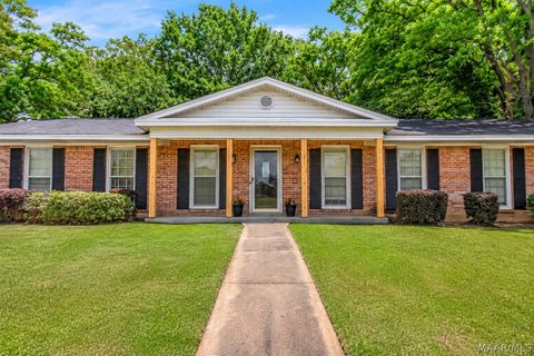 Photo of 5801 BRIDLE PATH Lane, Montgomery, AL 36116 (MLS # 586902)