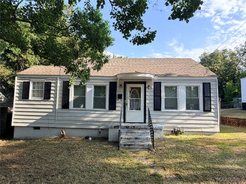 Photo of 2113 WINDSOR Avenue, Montgomery, AL 36107 (MLS # 589753)