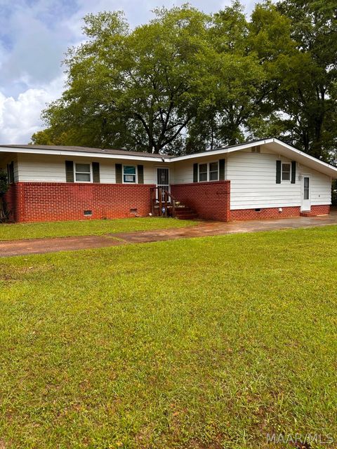 Photo of 121 S Ann Street, Enterprise, AL 36330 (MLS # 587029)
