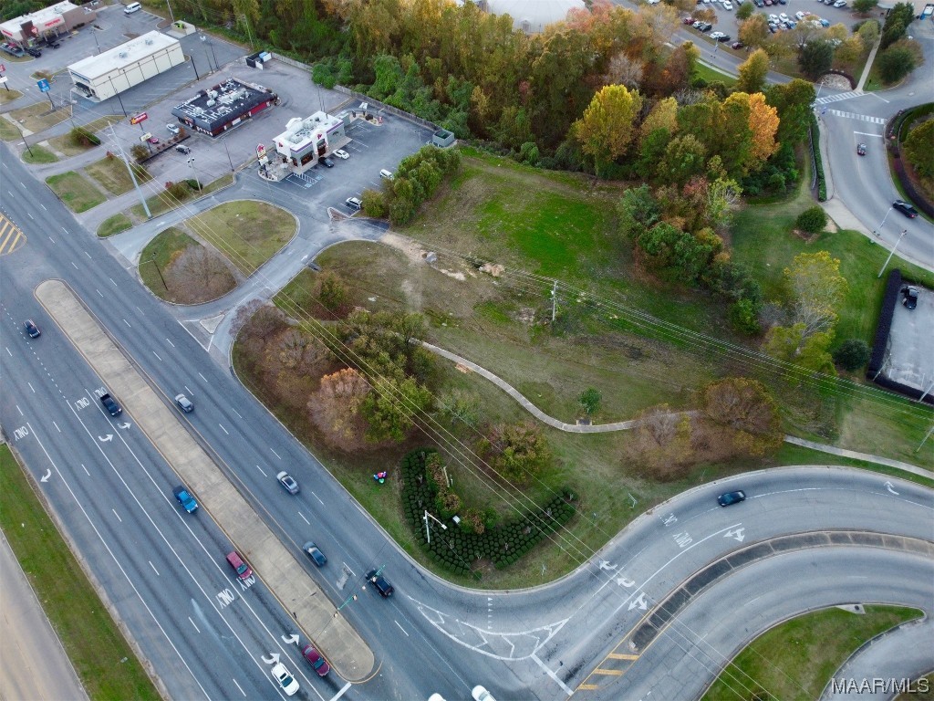 Photo 1 of 4 — 5911 Highway 231 Highway N, Wetumpka, AL 36092