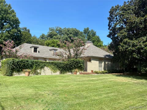 Photo of 3124 Pinehurst Drive, Montgomery, AL 36111 (MLS # 589224)