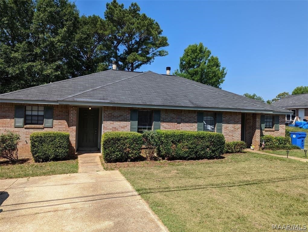 Photo 1 of 18 — 465 Durden Road, Prattville, AL 36067