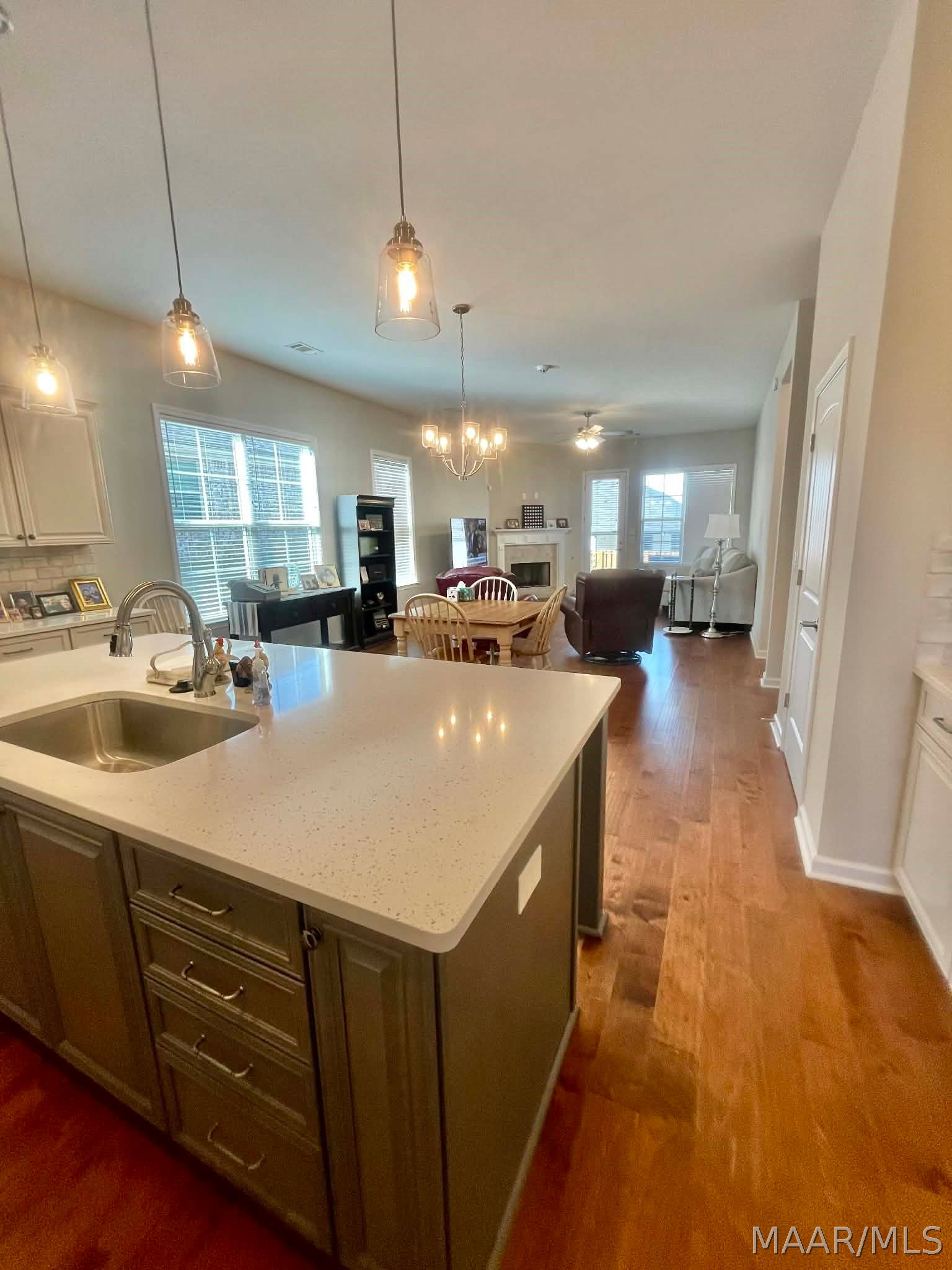 Kitchen island
