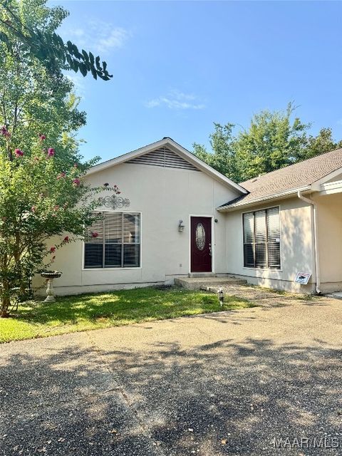 Photo of 2632 Crossgate Trail, Montgomery, AL 36117 (MLS # 579904)