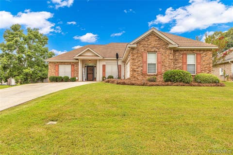 Photo of 275 RIDGEVIEW Drive, Millbrook, AL 36054 (MLS # 588877)