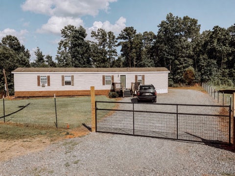 Photo of 918 LITTLE KOWALIGA Road, Eclectic, AL 36024 (MLS # 588278)