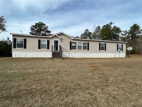 Photo of 665 County Road 15 N, Autaugaville, AL 36003 (MLS # 582329)