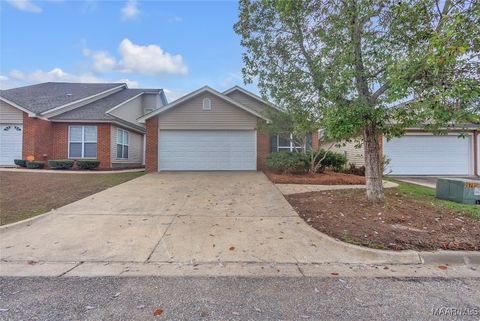 Photo of 1631 YOUNG POINTE Boulevard, Montgomery, AL 36106 (MLS # 582399)
