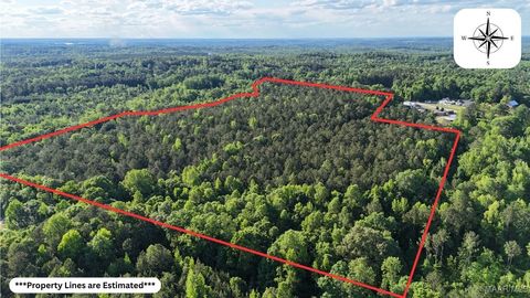 Photo of 5171 Fairway Route, Church Hill, AL 36853 (MLS # 580218)