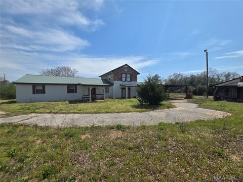 Photo of 979 County Road 40 Road W, Elmore, AL 36067 (MLS # 585111)