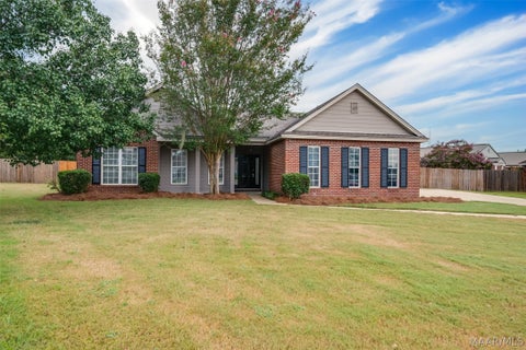 Photo of 901 Hallwood Lane, Montgomery, AL 36117 (MLS # 589222)