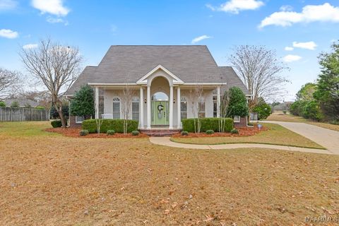 Photo of 8707 WIBLE Court, Montgomery, AL 36116 (MLS # 581996)