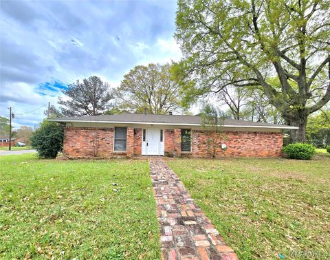 Photo of 6226 GLADSTONE Drive, Montgomery, AL 36117 (MLS # 584737)