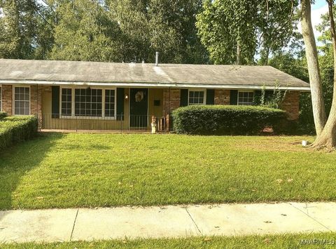 Photo of 1712 Marlowe Drive, Montgomery, AL 36116 (MLS # 580350)