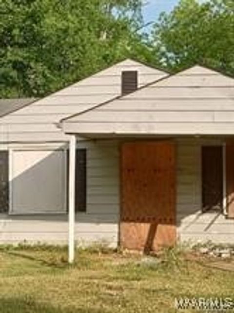 Photo of 131 Azalea Drive, Montgomery, AL 36105 (MLS # 580950)