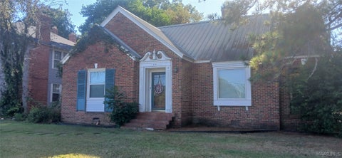 Photo of 402 Jordan Avenue, Tallassee, AL 36078 (MLS # 590370)