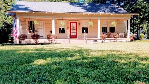 Photo of 3202 Lebron Road, Montgomery, AL 36106 (MLS # 583994)