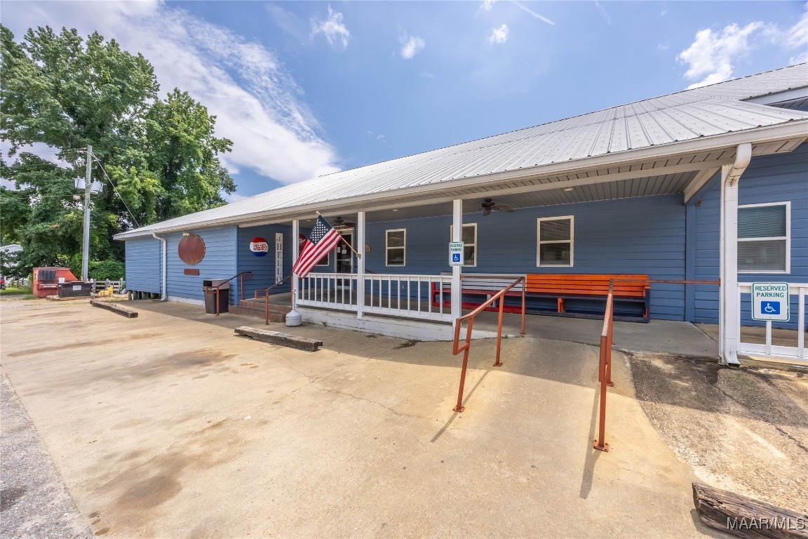 18700 Montgomery Highway