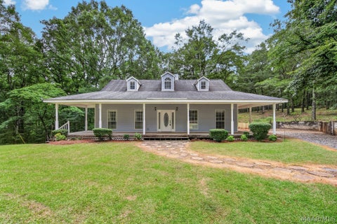 Photo of 270 W Central Road, Wetumpka, AL 36092 (MLS # 589201)