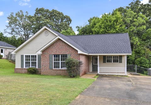 Photo of 227 Magnolia Drive, Prattville, AL 36067 (MLS # 589623)