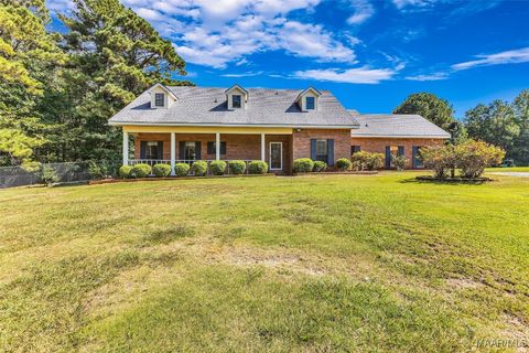 Photo of 7465 Bradley Road, Wetumpka, AL 36092 (MLS # 580106)