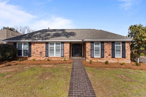 Photo of 4017 Ware Hill Drive, Montgomery, AL 36109 (MLS # 583313)