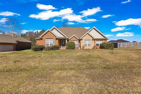 Photo of 281 Sunset Drive, Deatsville, AL 36022 (MLS # 583083)