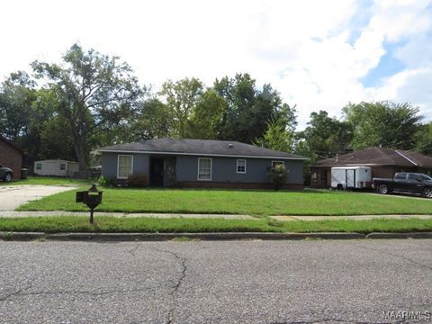 Photo of 3042 Woodley Park Drive, Montgomery, AL 36116 (MLS # 581196) Photo of 3042 Woodley Park Drive, Montgomery, AL 36116 (MLS # 581196)