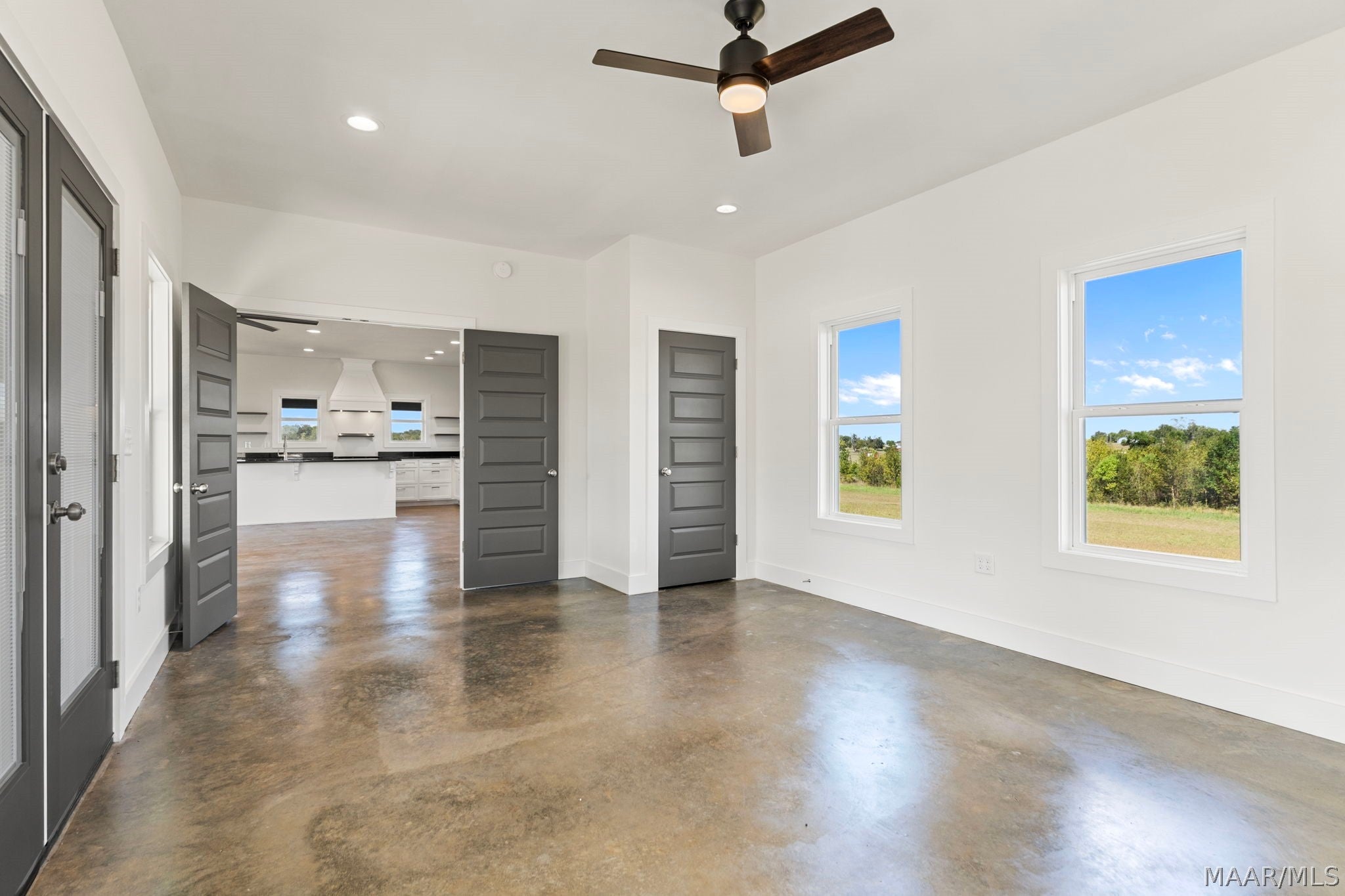 665 Thorn Trace - Photo 2