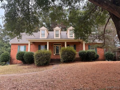 Photo of 86 Creek Drive, Montgomery, AL 36117 (MLS # 581357)