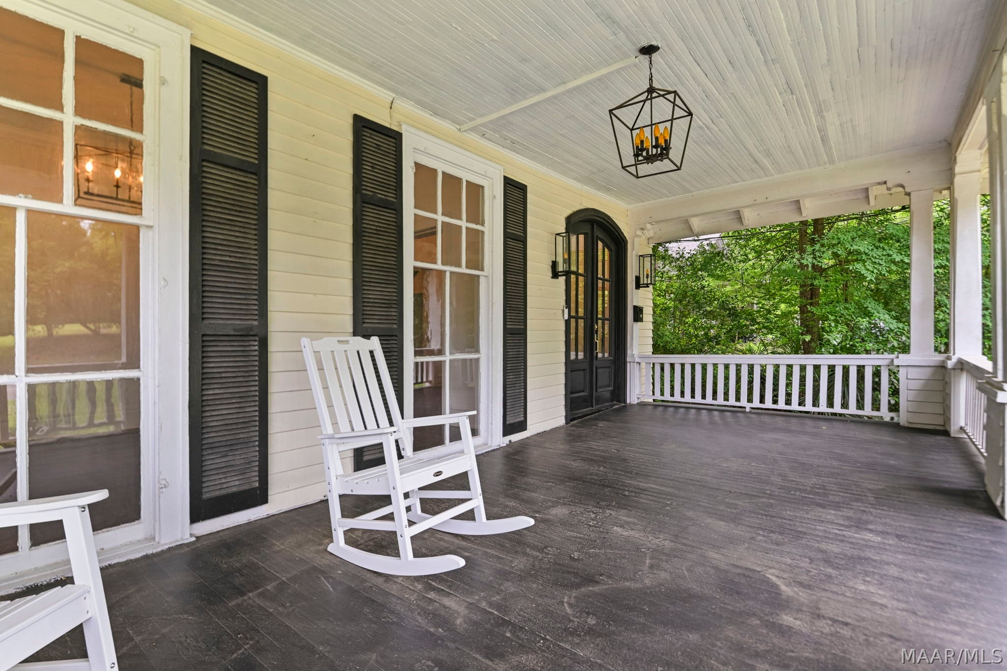 264 E Fairview Avenue - Photo 3