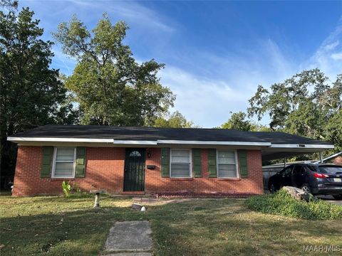 Photo of 1722 Robison Hill Road, Montgomery, AL 36107 (MLS # 580587)