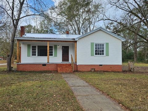 Photo of 242 Bell Street, Greenville, AL 36037 (MLS # 581838)