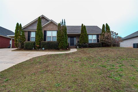 Photo of 371 RIDGEVIEW Drive, Millbrook, AL 36054 (MLS # 583526)