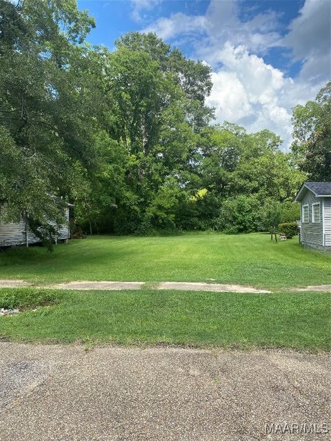 Photo of 17101712 Weaver Street, Selma, AL 36701 (MLS # 578035)