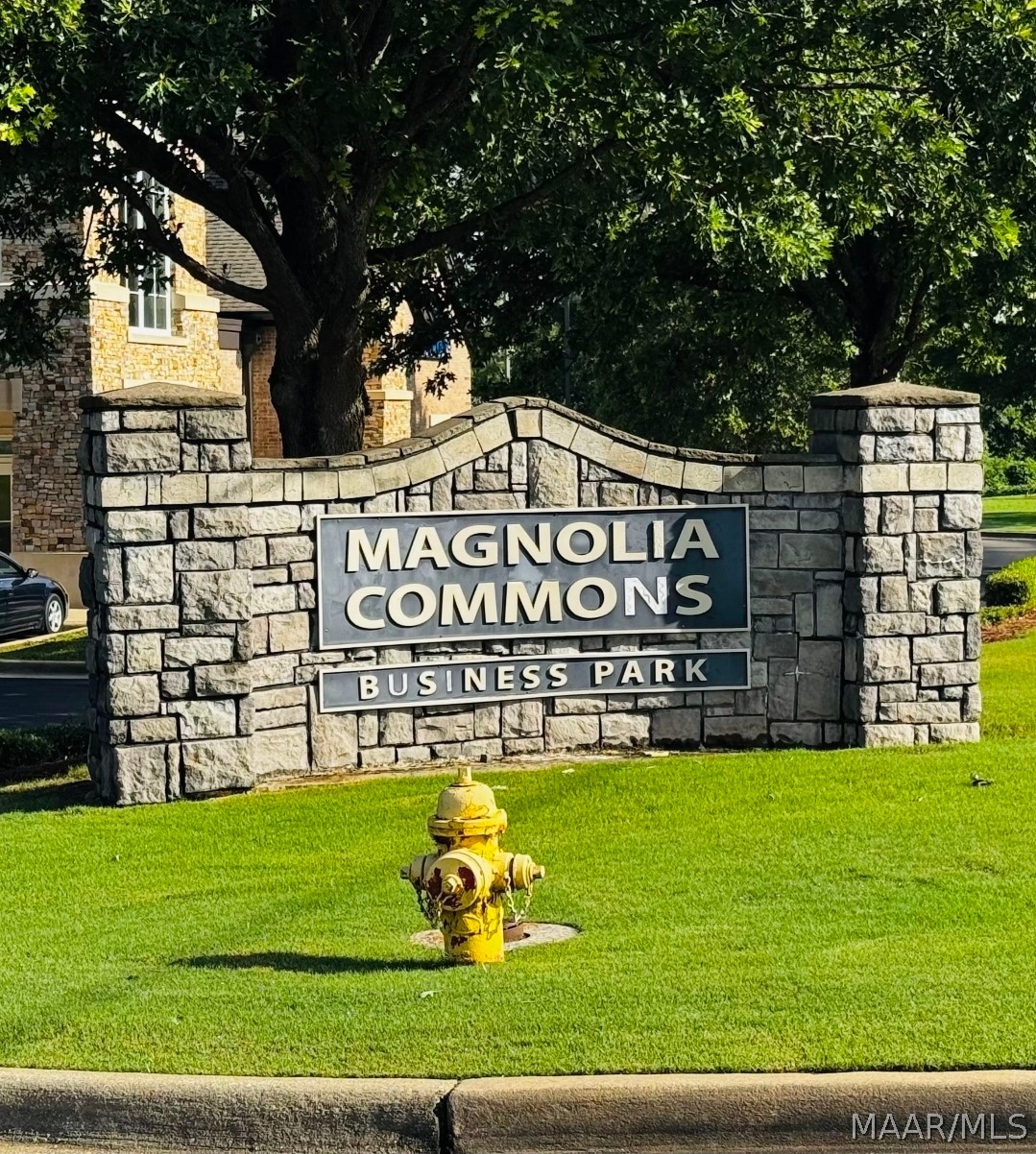 Photo 1 of 10 — 10 Cambridge Court, Wetumpka, AL 36092