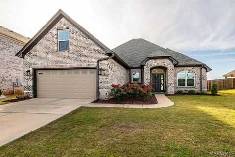 Photo of 841 Hedgefield Way, Prattville, AL 36066 (MLS # 585781)