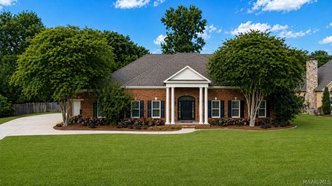 Photo of 8416 Marsh Pointe Drive, Montgomery, AL 36117 (MLS # 586062)